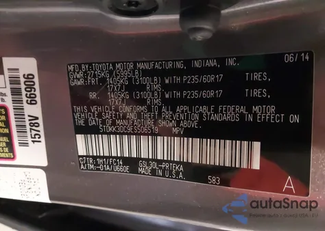 2014 Toyota Sienna Le V6 8 Passenger z USA, uszkodzony, nr VIN 5TDKK3DC9ES506519